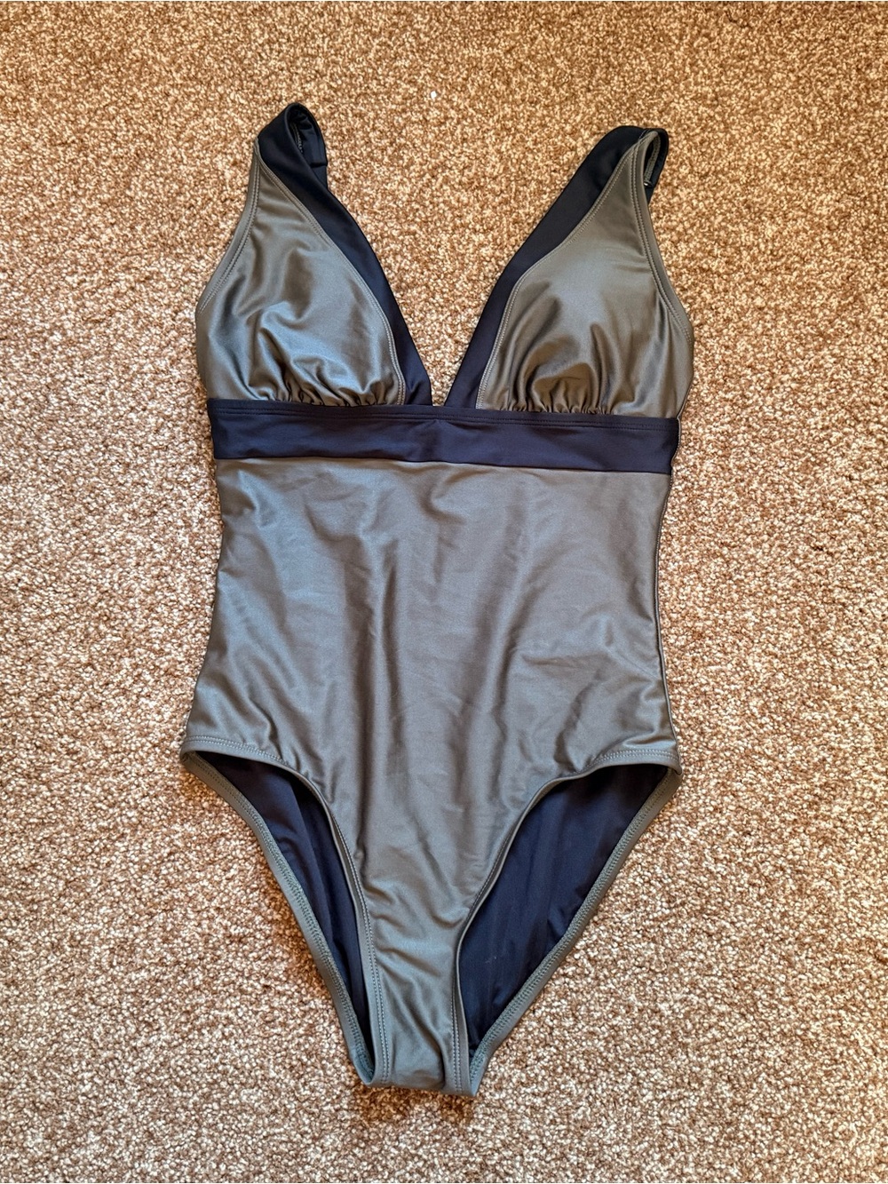 Dkny Olive Green and Black V-Neck One-Piece Swimsuit